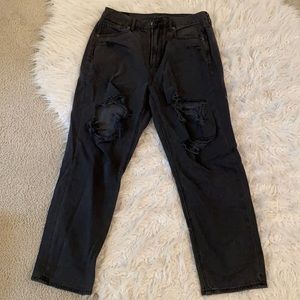AE mom jean